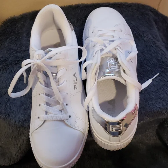 Fila shoes - Picture 4 of 4